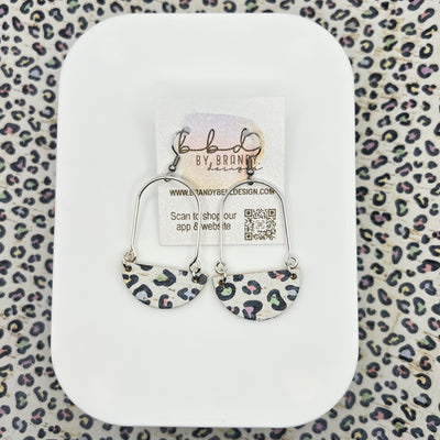 PIPER- Leather Earrings  ||  <BR> PASTEL LEOPARD (CORK ON LEATHER)