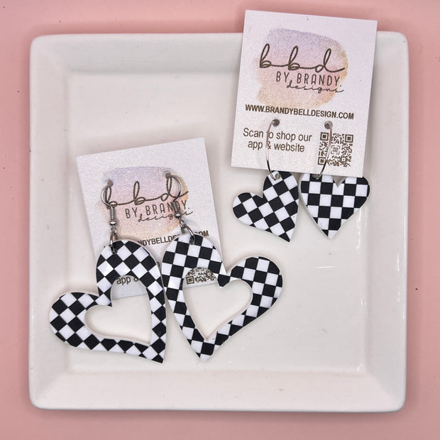 ACRYLIC OPEN HEART- Acrylic Earrings || CHECKERED PRINT