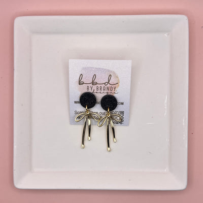 GLITTER STUD WITH RIBBON ||  BLACK GLITTER (GOLD)