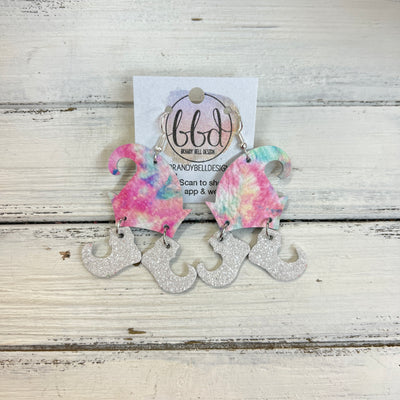 ELVES -  Leather Earrings  ||   <BR> PINK TIEDYE, <BR> WHITE FINE GLITTER (LEATHER ON CORK)